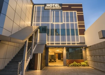 business hotels in hotel shagun & banquets delhi