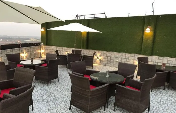 top hotels in hotel shanti palace delhi