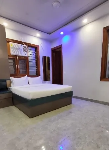 hotel near delhi railway station - hotel shivaay residency