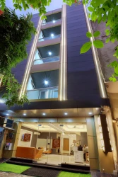 best luxury hotel in hotel signutre suites by signature stayz delhi
