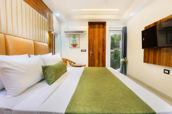 hotel with meeting room in igi airport, delhi - hotel signutre suites by signature stayz