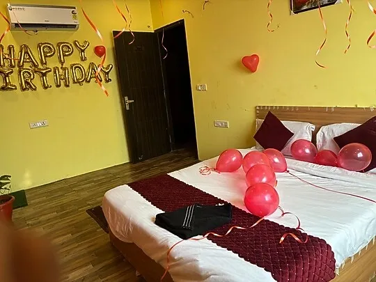 unmarried couple friendly hotels in hotel&nbsp;sj residency uttam nagar delhi
