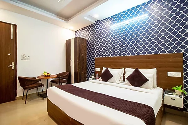 book hotels in hotel sr stay near igi delhi airport delhi