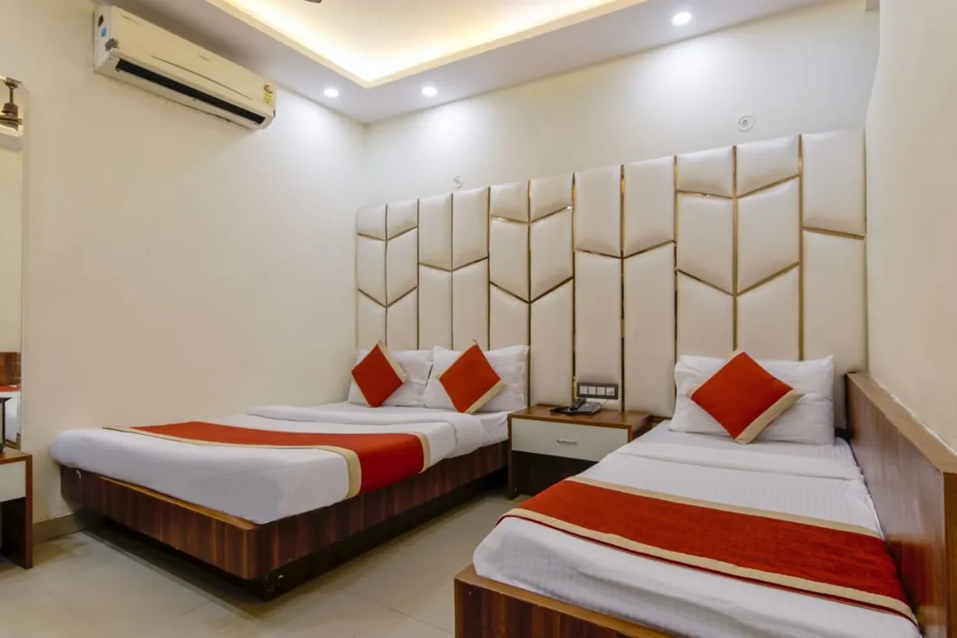 best hourly hotels in hotel star palace delhi