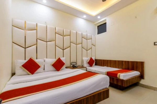 couple hotels in hotel star palace delhi