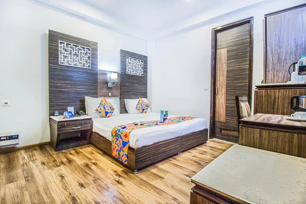 corporate offsite hotels in hotel sunstar heights delhi