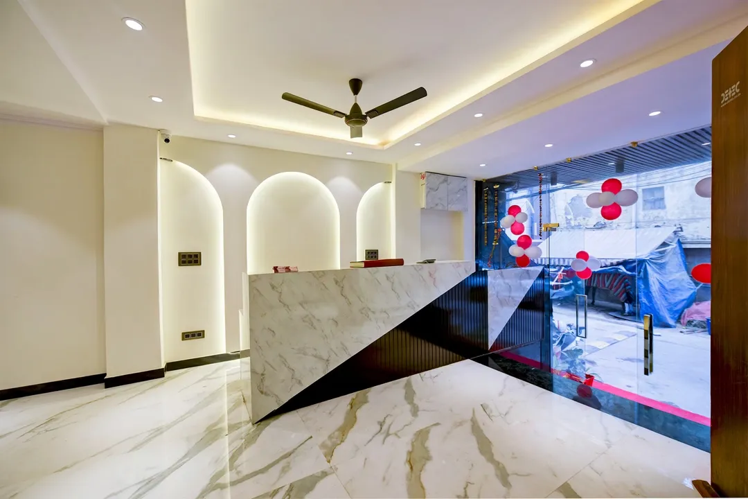 best 3 star hotels in hotel surya plaza delhi