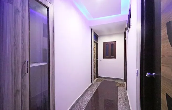 corporate hotels in hotel sweet palace delhi