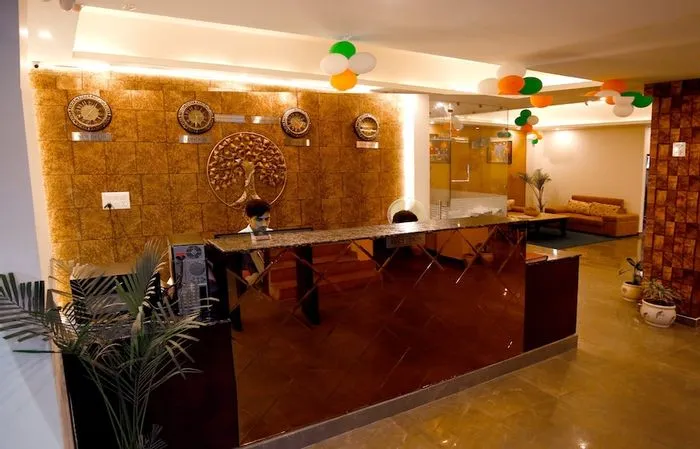 couple hotels in hotel tashree delhi