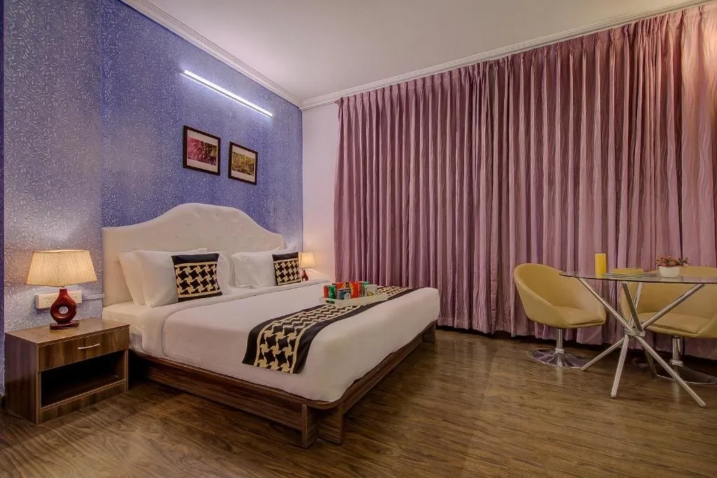day use hotels in hotel the caves delhi