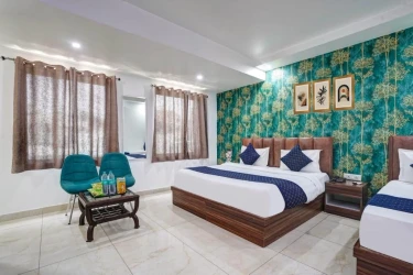 best hotels for couple in hotel the kings plaza delhi