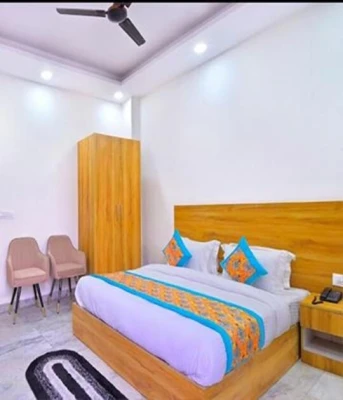 best 3 star hotels in hotel the param continental delhi