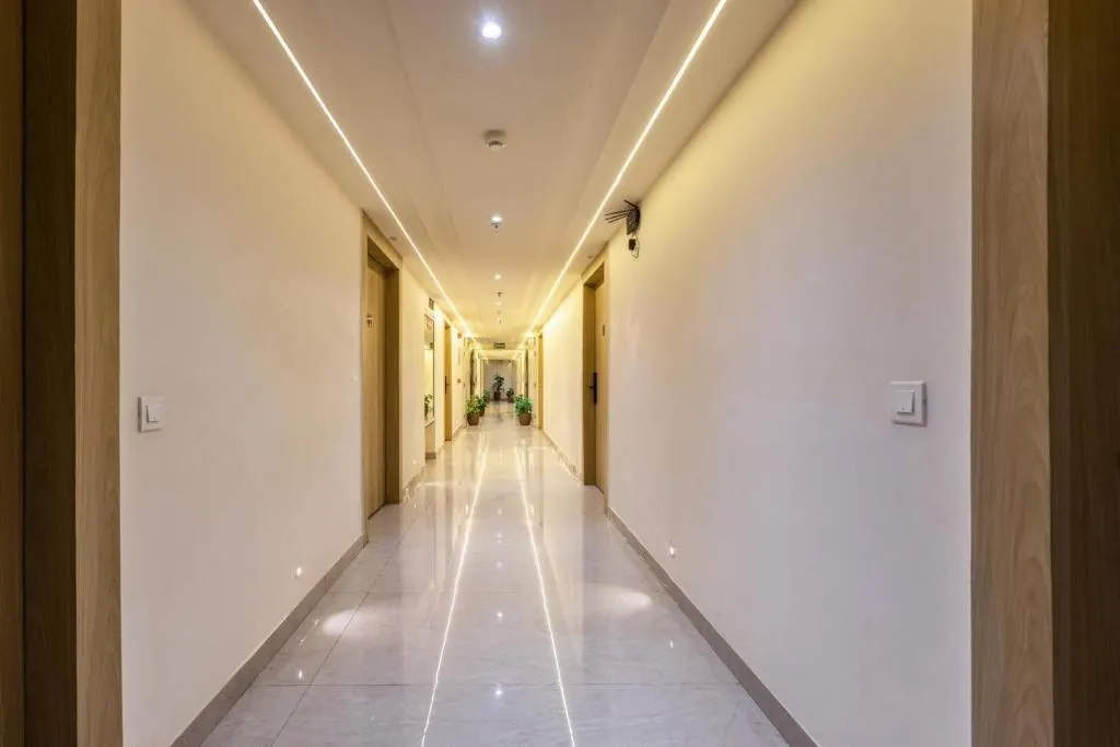 business hotels in hotel the venue delhi