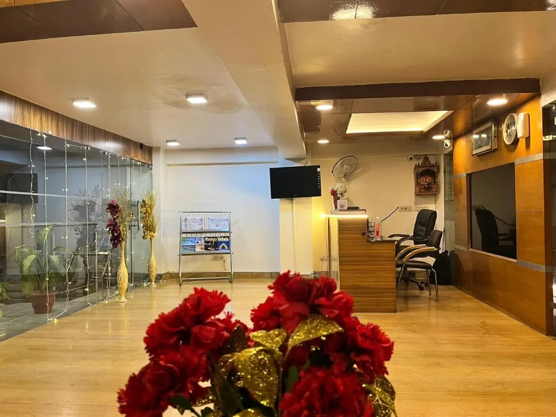 hotel stay in hotel trio intercontinental delhi