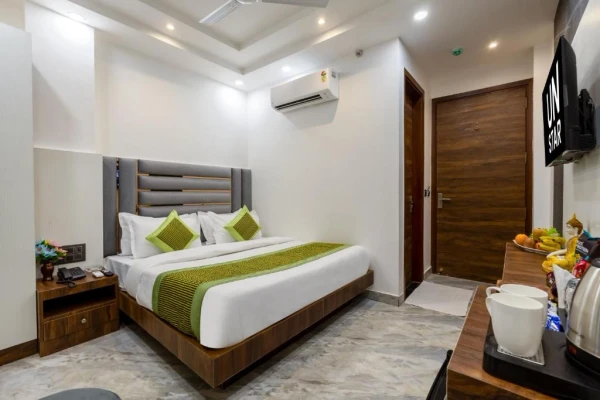 best unmarried couple friendly hotels in hotel-un star delhi