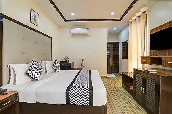 24 hours check in hotels in hotel veer palace by greysky delhi