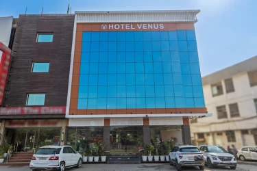 hotel with gym in mahipalpur, delhi - hotel venus plaza