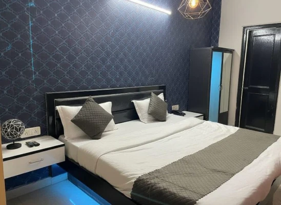 hourly stay in hotel viraj residency delhi