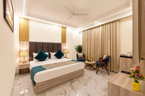 best hotels for few hours in hotel west end delhi airport delhi