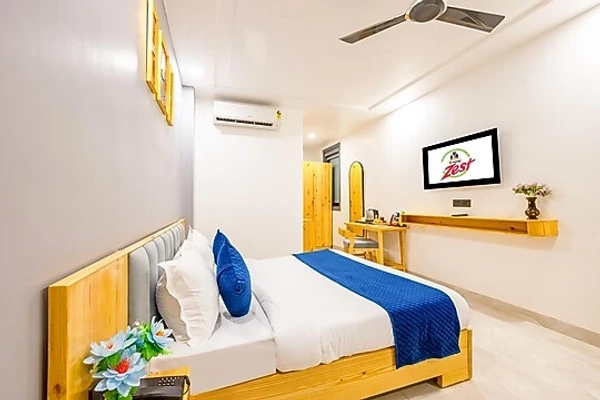 hotel with swimming pool in mahipalpur, delhi - hotel zest near igi airport