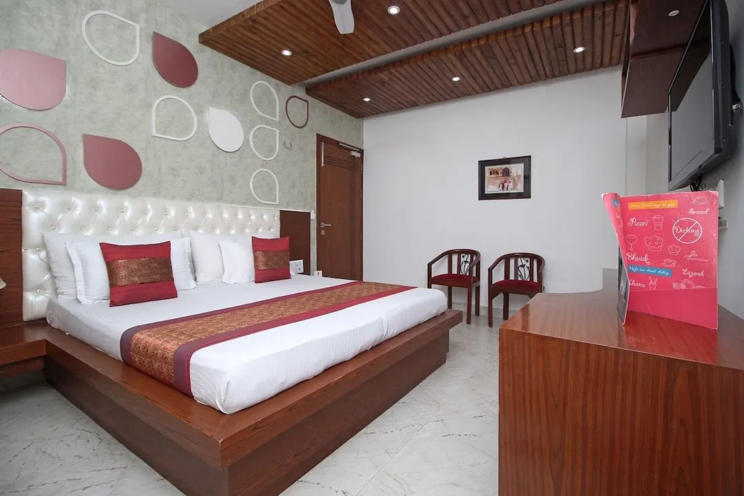 luxury hotels in indraprastha hotel delhi