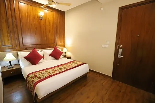 best romantic hotels in ip royal by qotel a luxury hotel laxmi nagar delhi