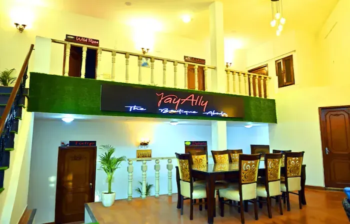 group holiday hotels in jay ally - boutique hotel delhi