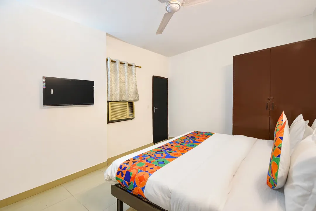 best corporate hotels in krishna residency delhi