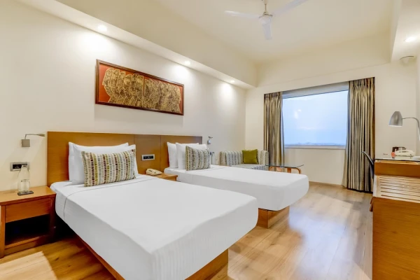 online room booking in aerocity, delhi - lemon tree hotel delhi airport