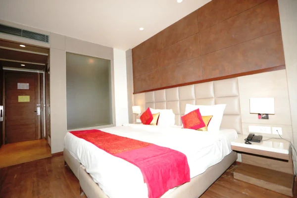 group holiday hotels in lemonwood suites delhi