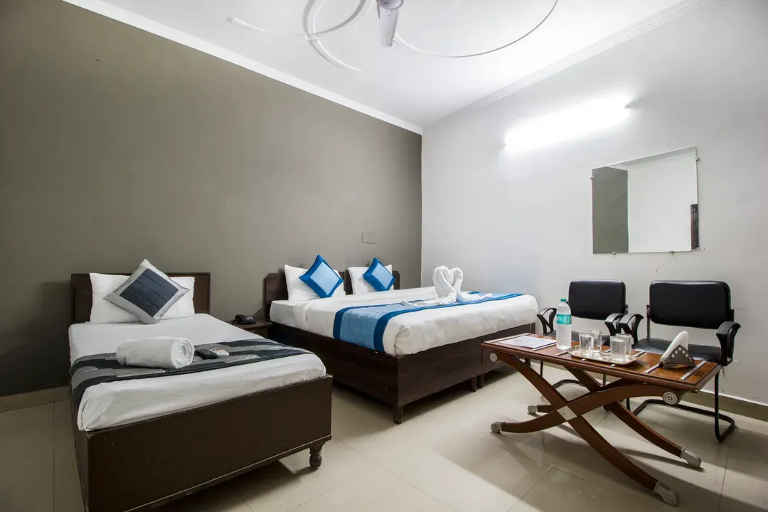 best cheap hotels in loom stay hotel stay villa delhi