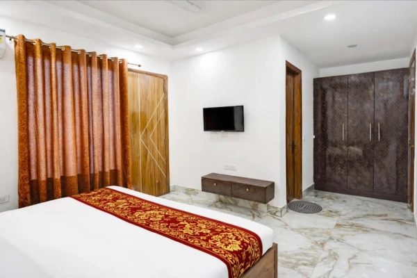 best day time hotels in mauryan elite hotel ignou road delhi