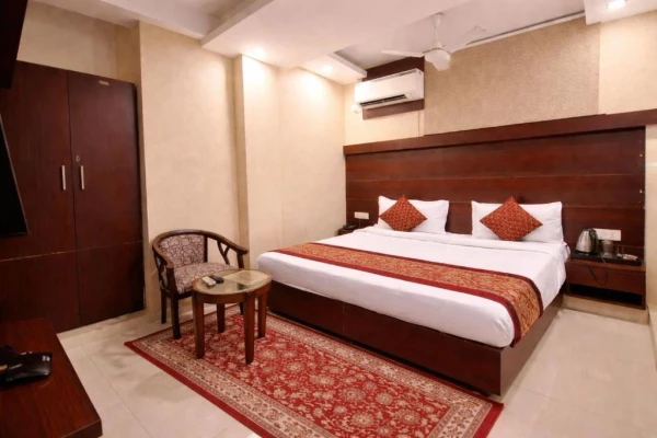 couple friendly hotels in mauryan elite hotel vasant kunj delhi