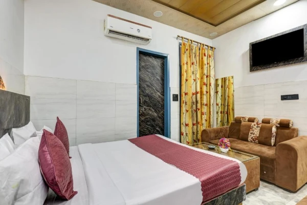book hotels in mauryan express hotel dabri janakpuri delhi