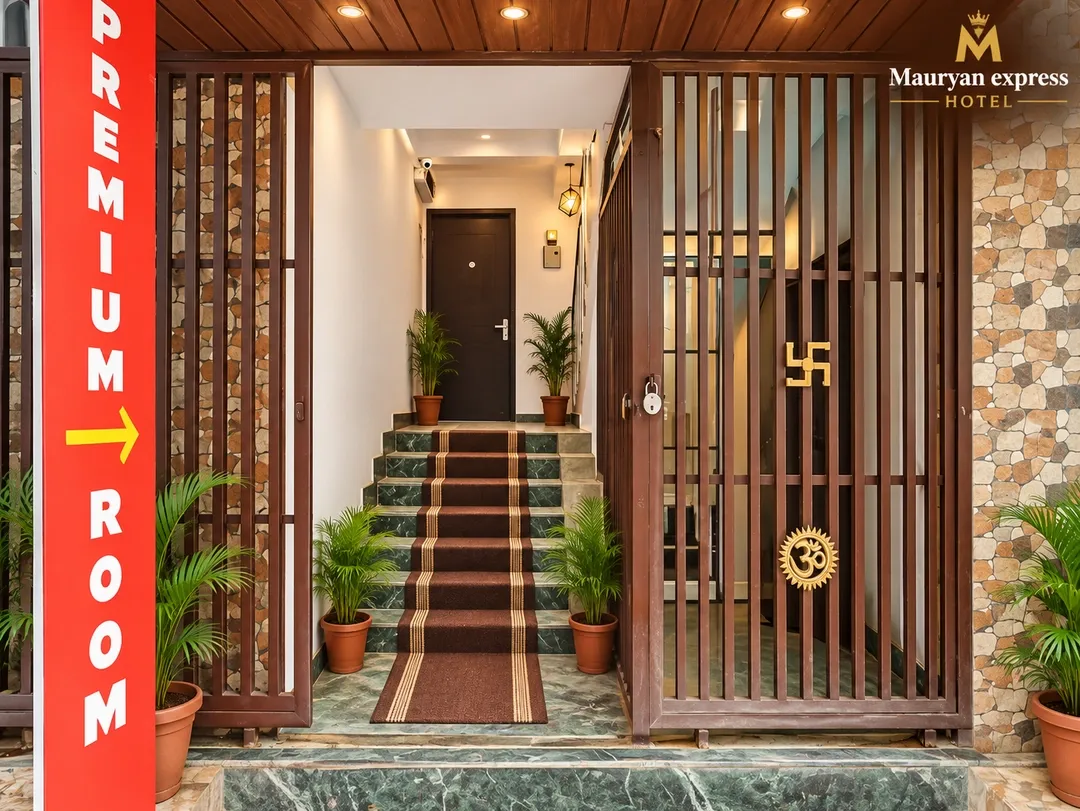 hotel with gym in khanpur, delhi - mauryan express hotel devil khanpur
