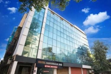 best hotels for unmarried couples in mauryan express hotel lajpat nagar delhi