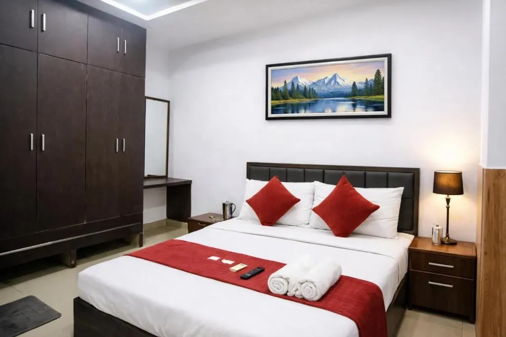 best couple friendly hotels in mauryan express hotel lajpat nagar delhi