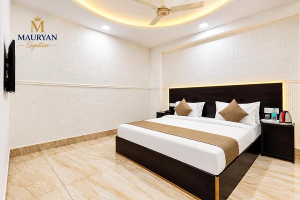 top hotels in mauryan signature hotel devli khanpur delhi