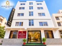 best day hotels in mauryan signature hotel near yashobhoomi delhi