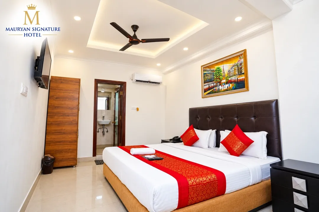 jacuzzi hotel in dwarka, delhi - mauryan signature hotel near yashobhoomi
