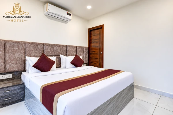 best hourly stay in mauryan signature hotel with airport view delhi