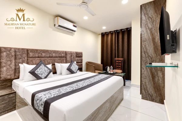 business travel hotels in mauryan signature hotel with airport view delhi