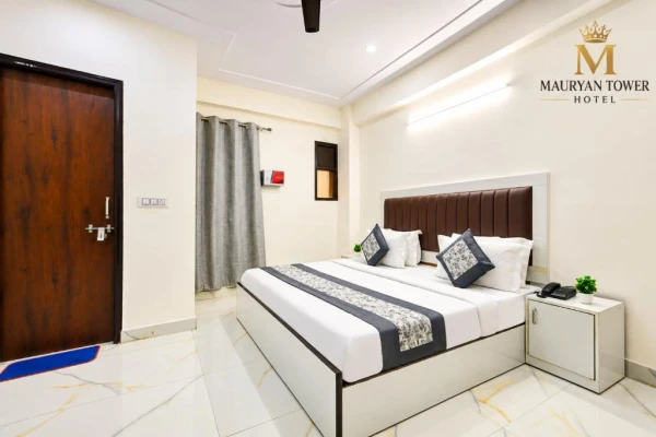 hotel near delhi railway station - mauryan tower yashobhoomi