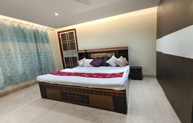 service apartment in saket, delhi for 1 day - namastey homes 4 bhk independent apartment