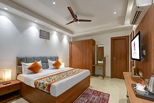 online room booking in ashok vihar, delhi - qotel comfort ashok vihar