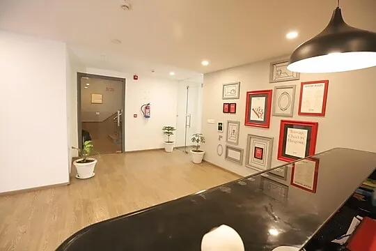 hotel in anand vihar, delhi for family - qotel comfort ip residency east delhi preet vihar