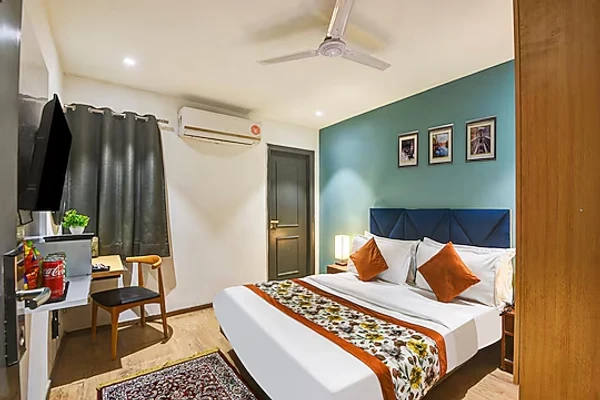 hotel with party hall in anand vihar, delhi - qotel comfort ip residency east delhi preet vihar