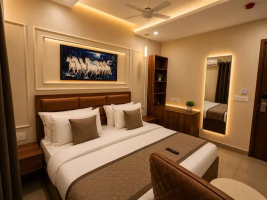 hotel with meeting room in rajouri garden, delhi - qotel comfort oasis rajouri garden