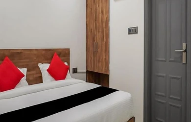 couple hotels in qotel hotel 011 rama hotel rohini delhi