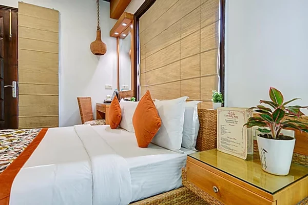 romantic hotels in qotel signature lavish inn rajouri garden delhi